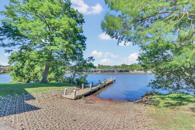 Building Photo - 18617 Egret Bay Blvd