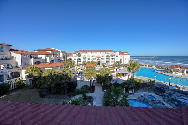 Building Photo - FULLY FURNISHED Short Term Oceanfront Nort...