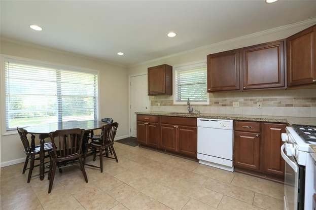 Building Photo - 10306 Oboe Dr