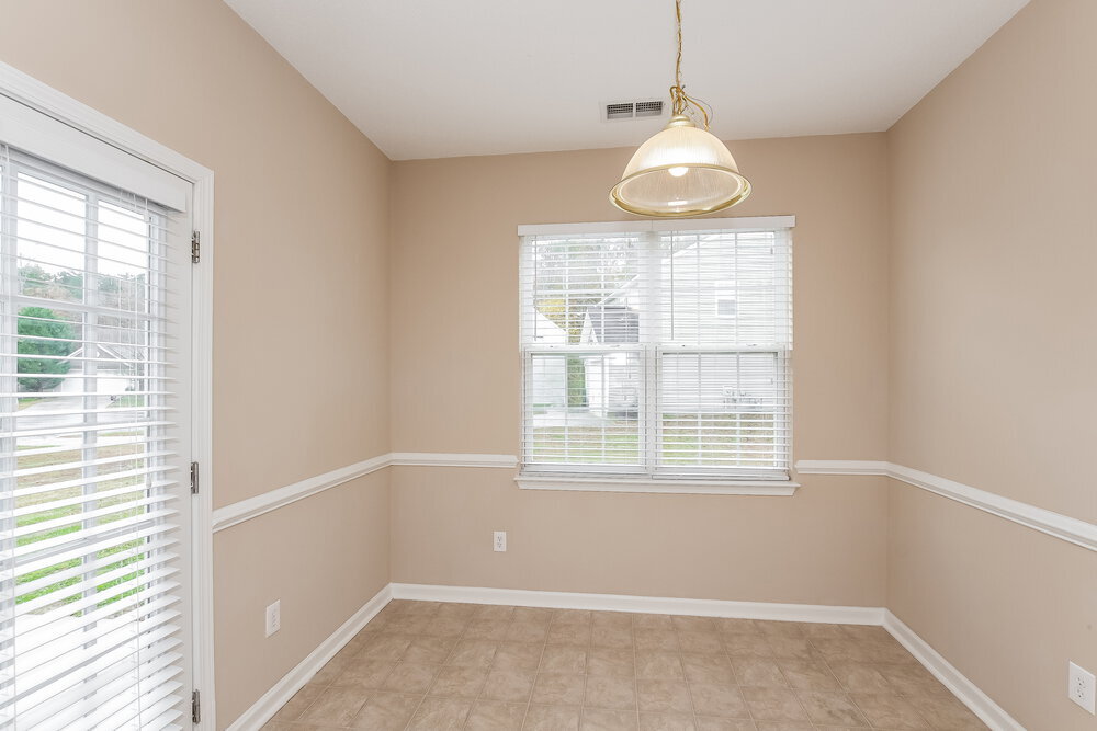 Building Photo - 12708 Deaton Hill Dr