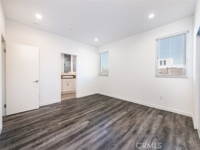 Building Photo - 5941 Barton Ave