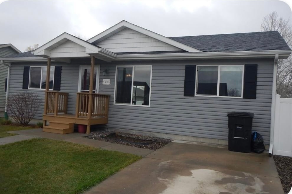 Building Photo - 4432 Lux Ave