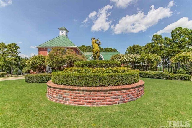 Building Photo - 147 Lamplighter Way