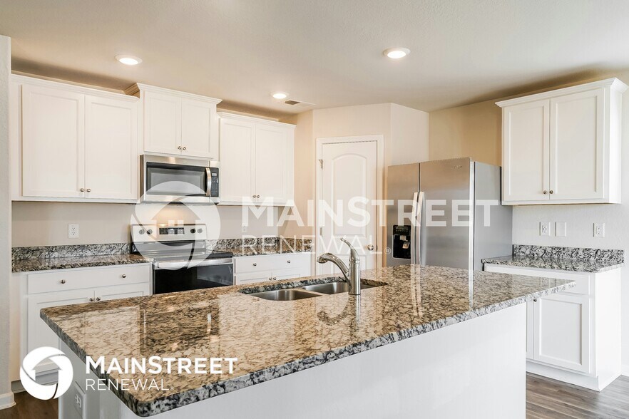 Building Photo - 545 Flannel Way