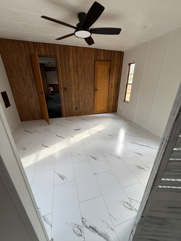 Building Photo - 1331 Oak Grove Rd