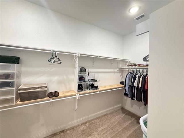 Building Photo - 210 Jacaranda Dr