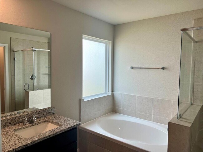 Building Photo - 5334 Briana Dee Dr