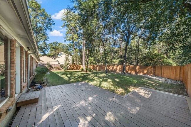 Building Photo - 1912 Foxtail Pl