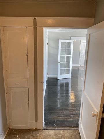 Building Photo - 1613 Park St