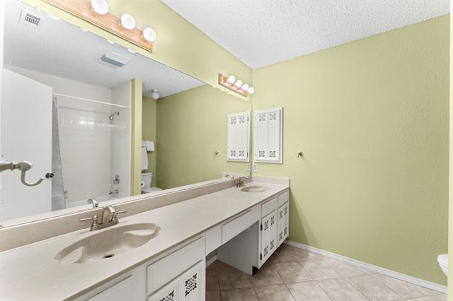 Building Photo - 626 Brittany Dr