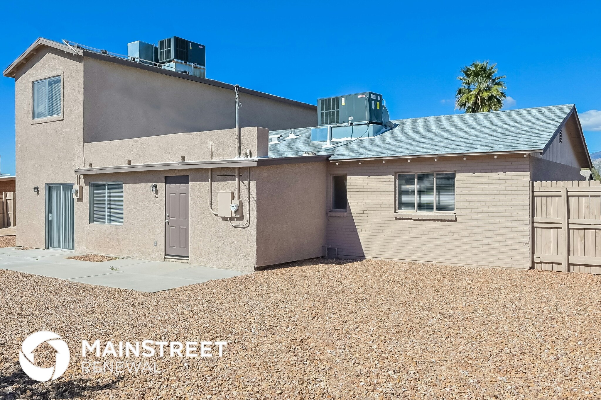 Building Photo - 5828 E Calle Silvosa