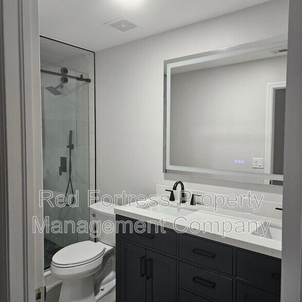 Building Photo - 15570 Beach Pebble Way