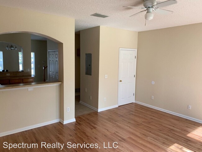 Building Photo - 2 br, 2.5 bath House - 6326 Kimberly Lane