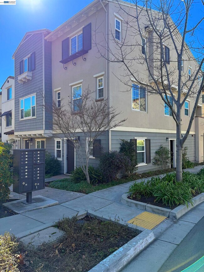 Building Photo - 2506 Monet Terrace