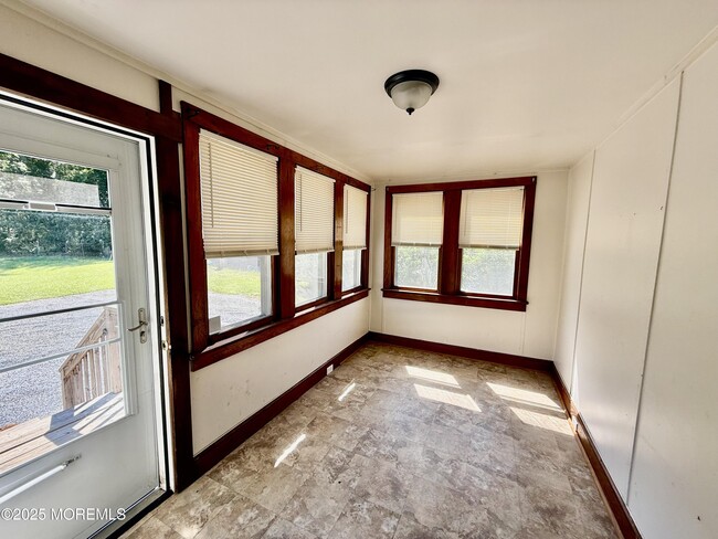 Building Photo - 155 Wells Mills Rd