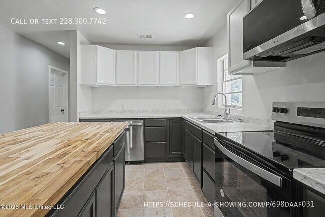 Building Photo - 9424 Daisy Vestry Rd