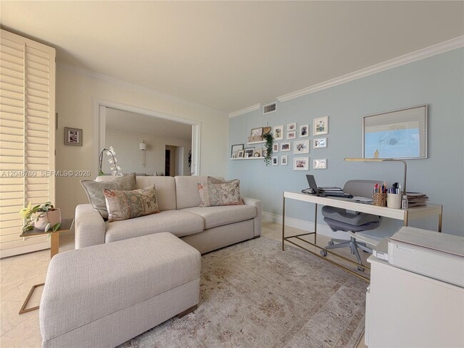 Building Photo - 1111 Crandon Blvd