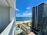 Building Photo - 1012 N Ocean Blvd