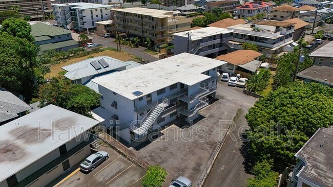 Building Photo - 39 Hi?aloa St