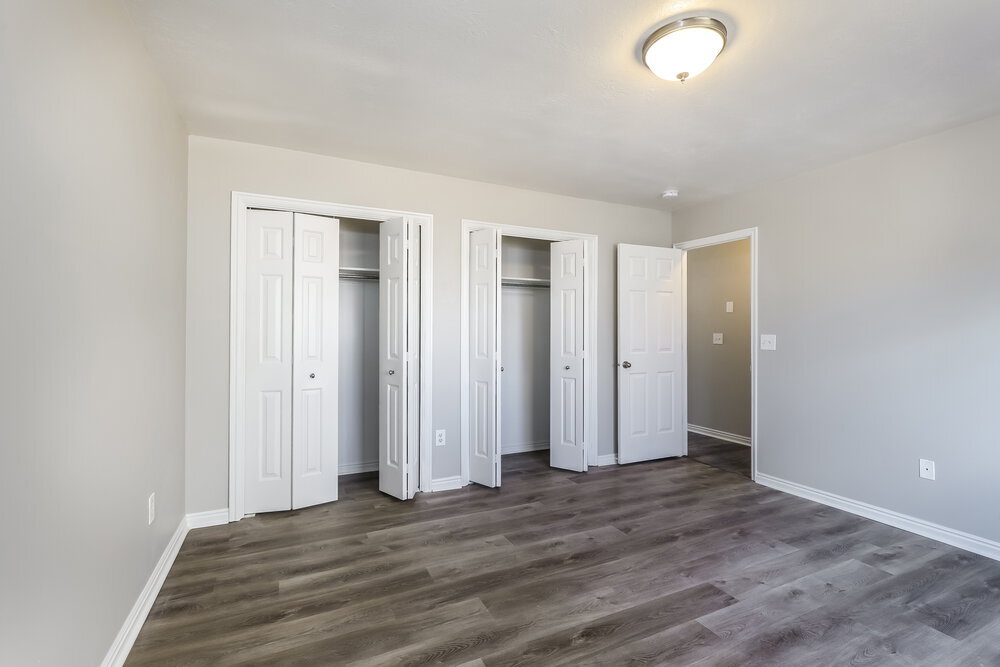 Building Photo - 7679 Sunrise Pl E