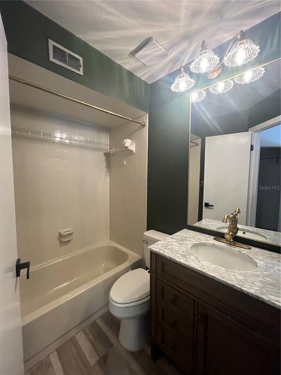 Building Photo - 11359 Stratton Park Dr