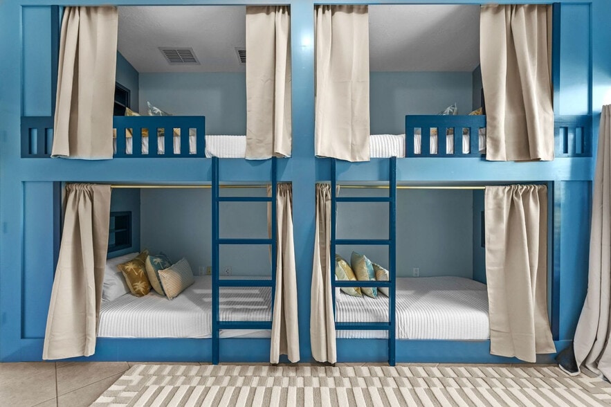 Building Photo - 1604 82nd St NW