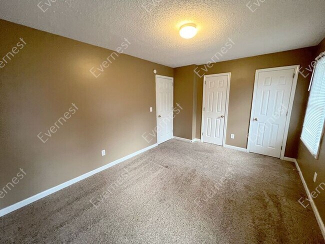 Building Photo - 5049 Falling Creek Ln