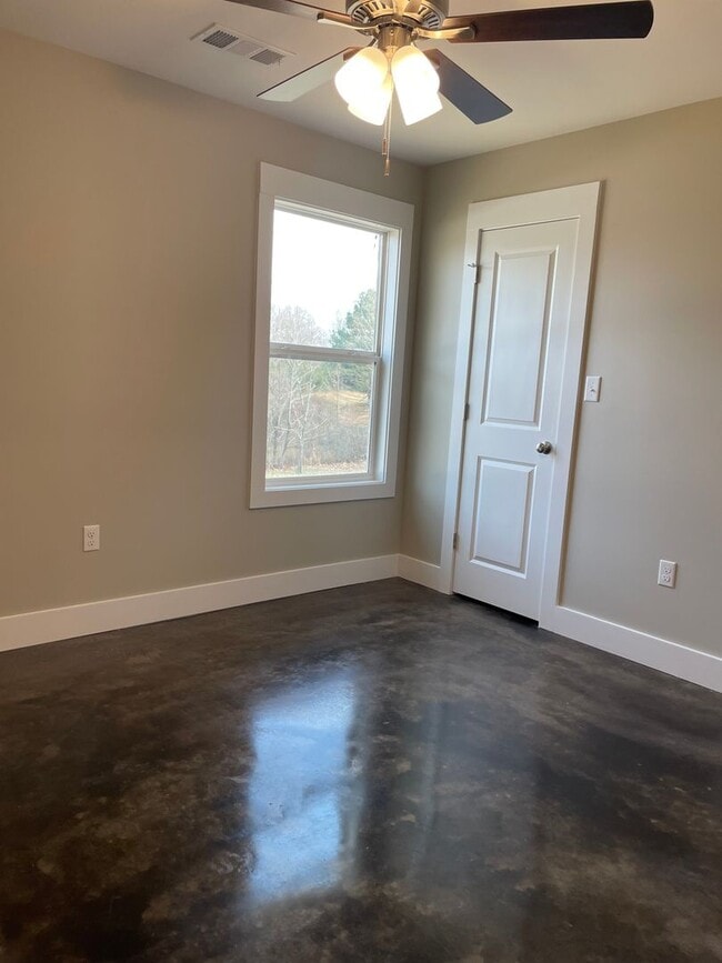 Building Photo - 4509 Sweetspier Cv