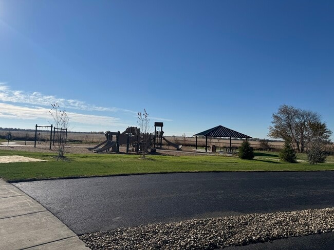 Building Photo - 15236 S Hepworth Ct