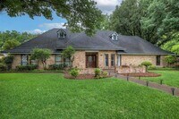 Building Photo - 3210 Faulkner Dr