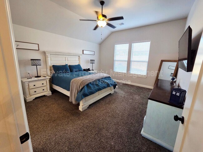 Building Photo - 1101 Sawmill Rd