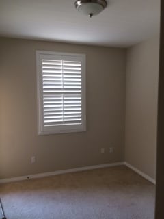 Building Photo - Valencia - Gorgeous 3 + 2.5 West Hills Condo