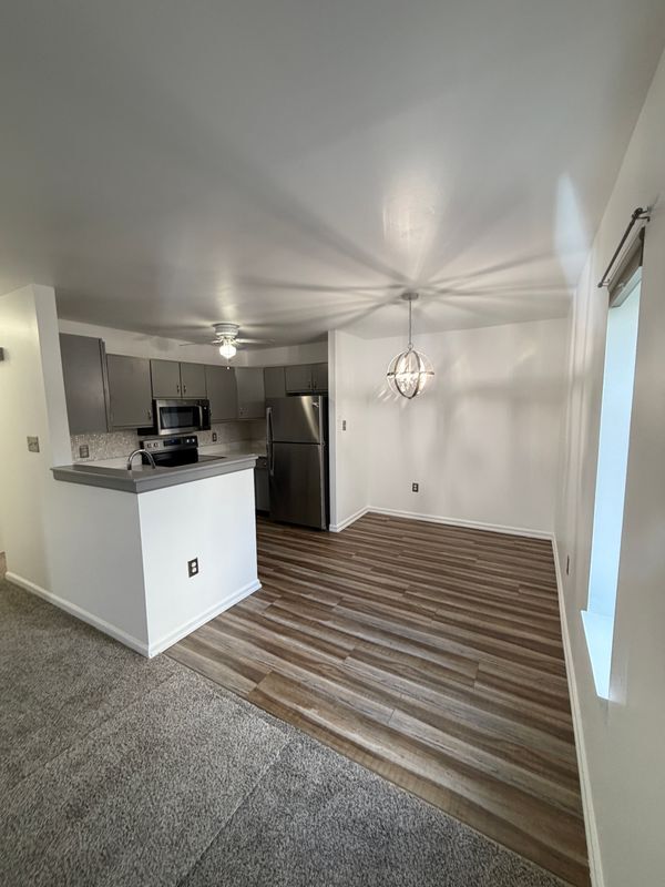 Building Photo - 1334 W Wyomissing Ct