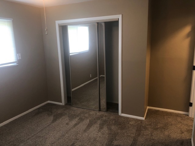 Bedroom 1 closet - 2802 W Eugenia Ave