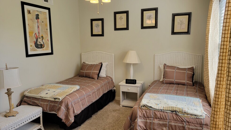 Building Photo - 15645 Ocean Walk Cir