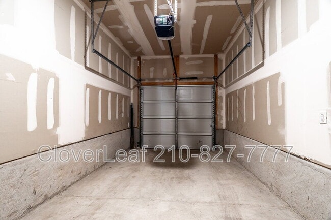 Building Photo - 5934 Kendall Pr