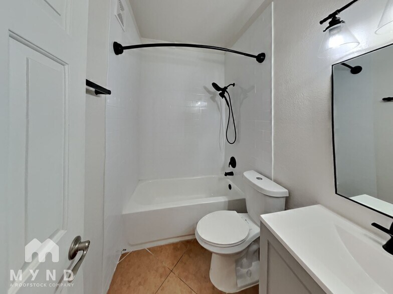 Building Photo - 3254 Mystic Ridge Ct