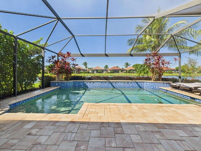 Building Photo - SEASONAL RENTAL – Available December throu...