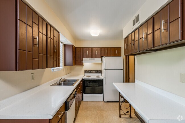 3BR,1.5BA-1,000SF(w/Garage) - Briarwood Townhouses