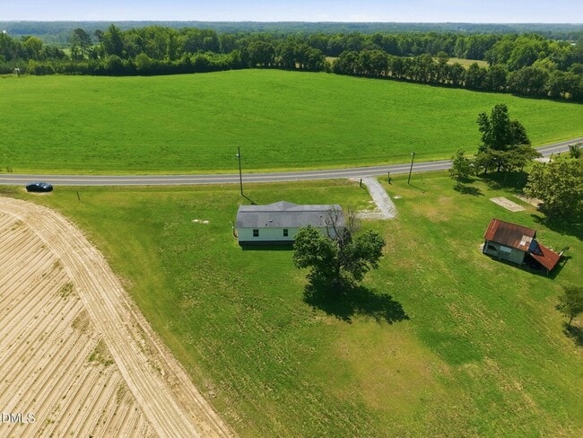 Building Photo - 1385 Live Oak Rd