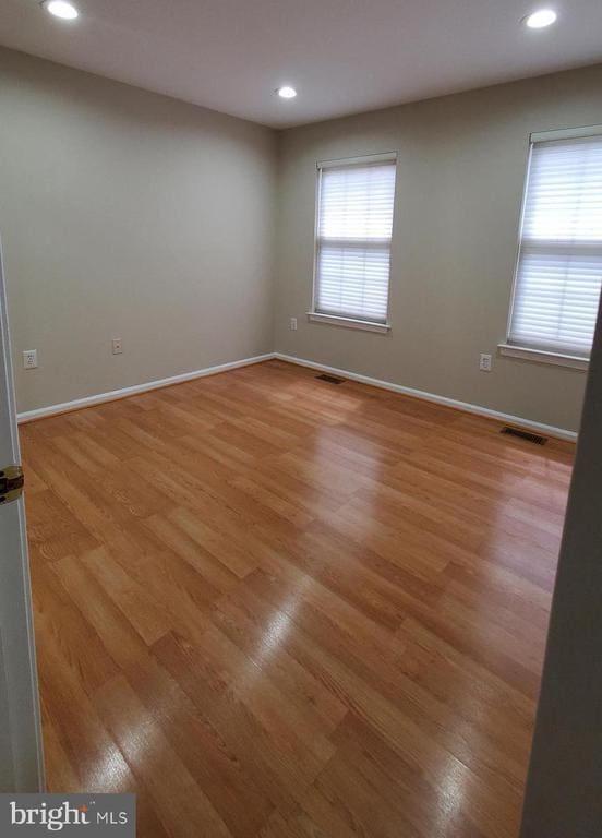 Building Photo - 101 Treymore Ct