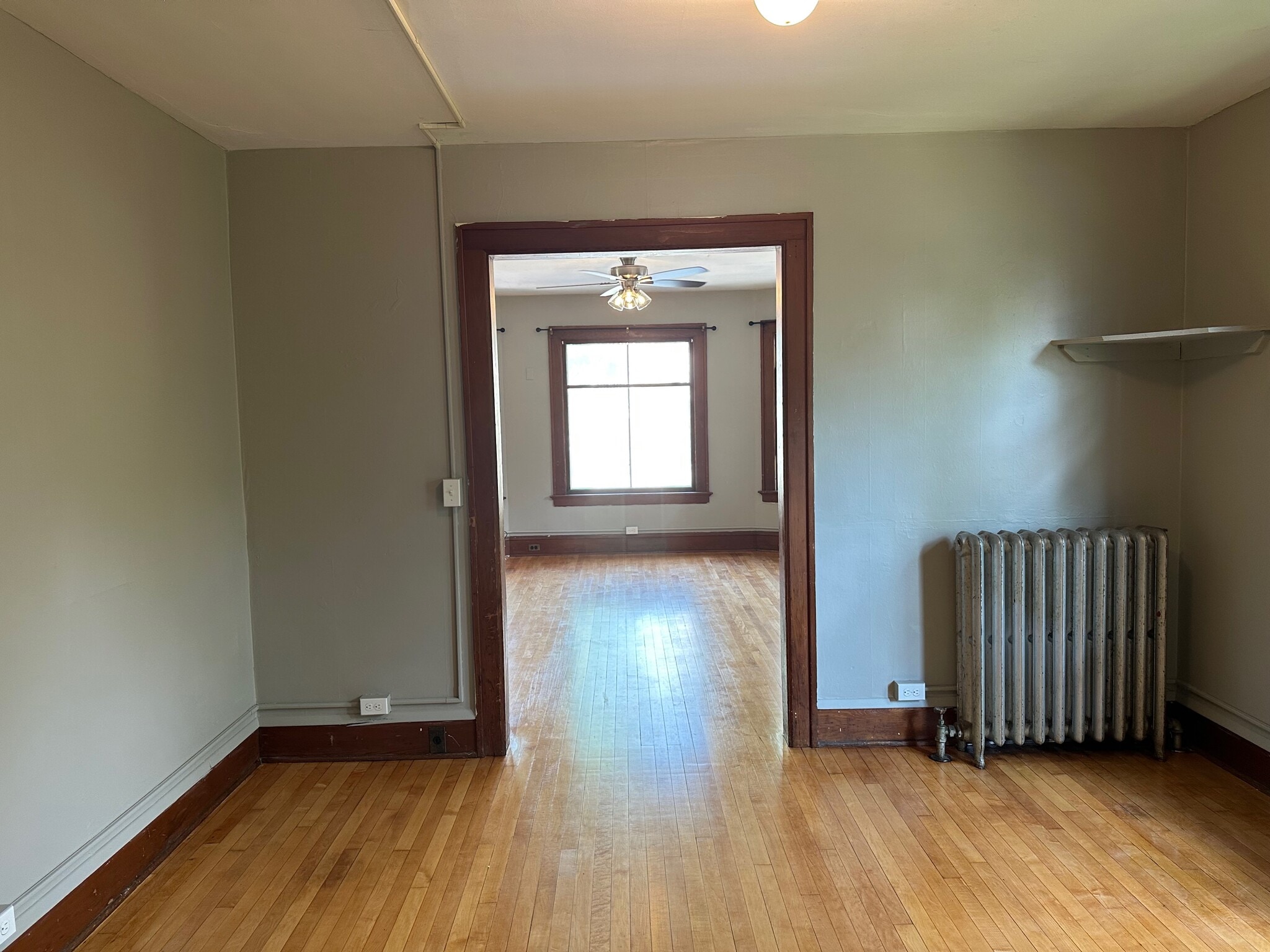 Building Photo - 287 S Winooski Ave