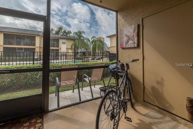 Building Photo - 12293 Sailwinds Dr
