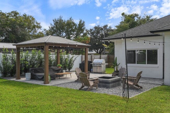 Building Photo - Luxurious living in Winter Park