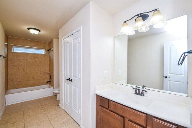 Building Photo - 11819 De Palma Ln