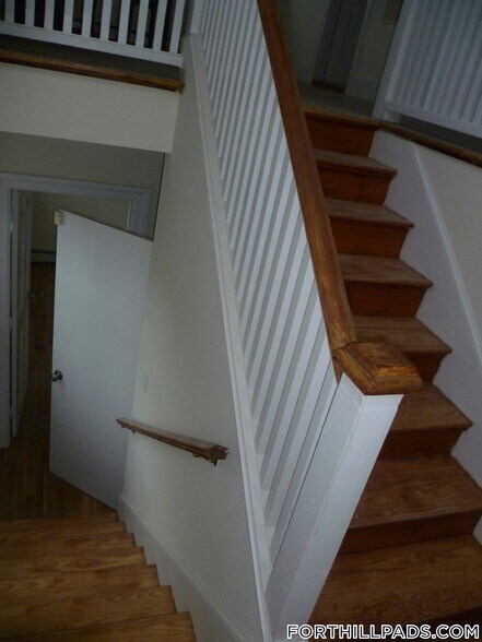 Building Photo - 42 Marcella St