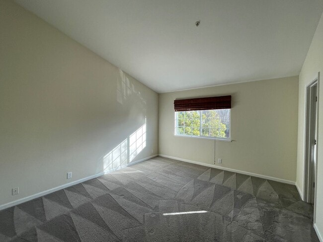 Building Photo - 1803 Carneros Cir