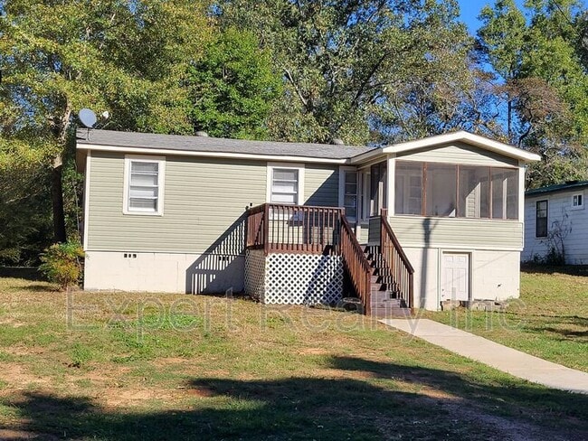 Building Photo - 203 Silver Leaf Dr