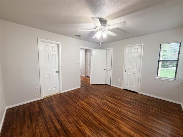 Building Photo - 108 Sunset Cir
