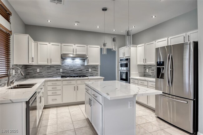 Building Photo - 1002 Prestige Meadows Pl